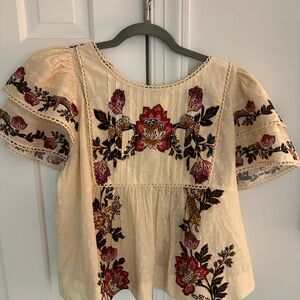 Farm Rio Sand Leopard shirt size medium. NWT